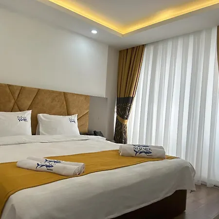 Nurel Shark Residence Kyrenia  Exterior photo