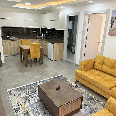 Nurel Shark Residence Kyrenia  Exterior photo