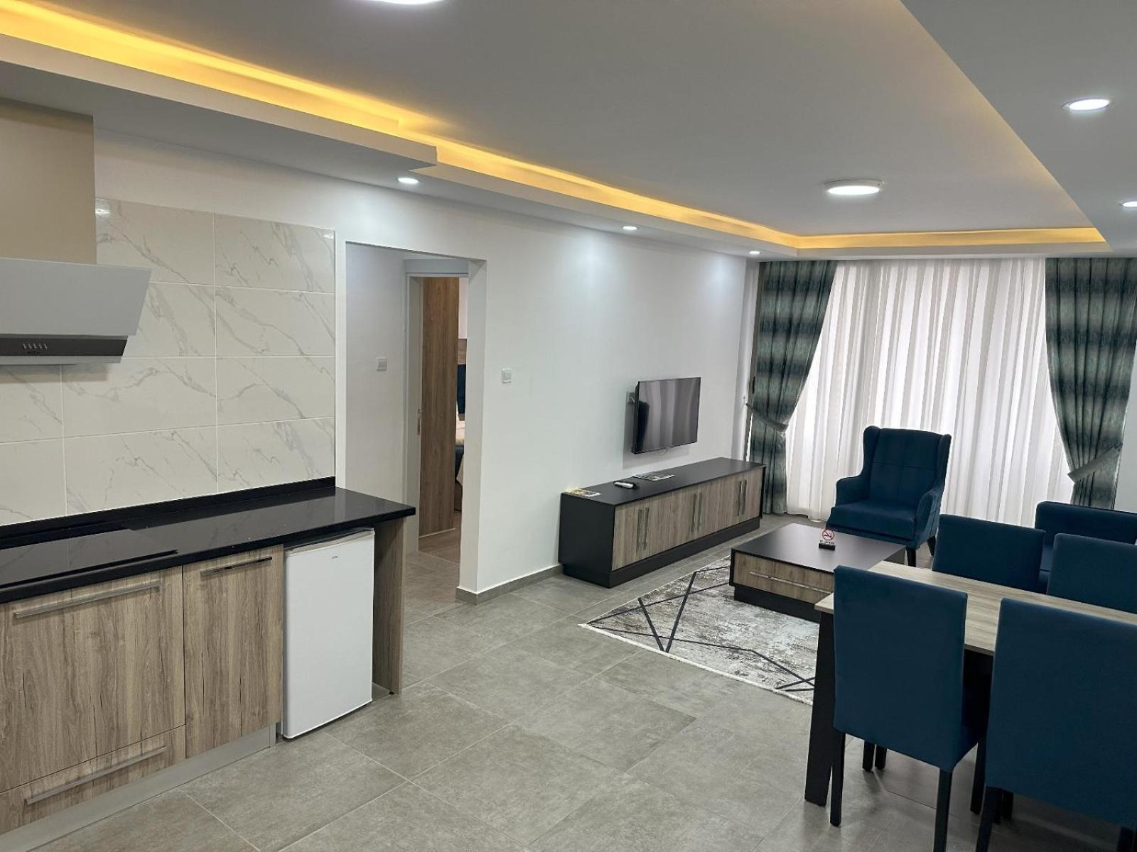 Nurel Shark Otel Girne