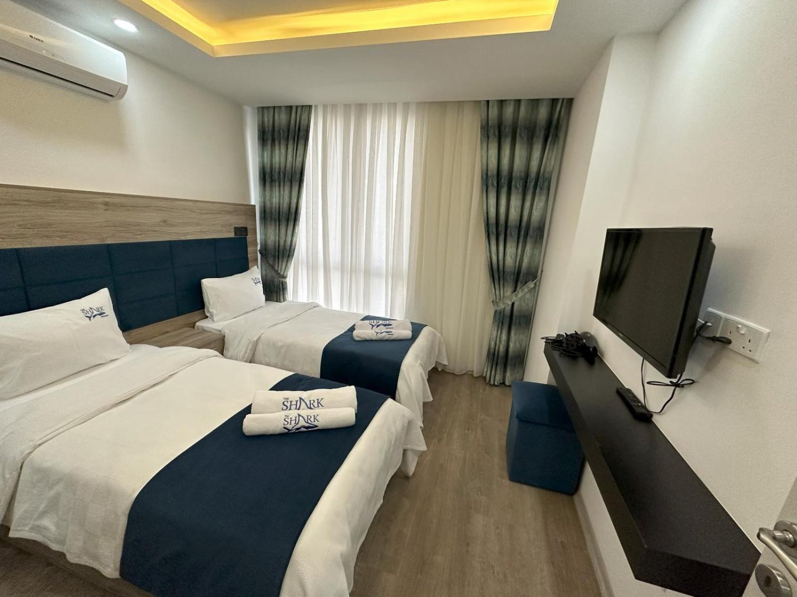 Hotel Nurel Shark Kirenia